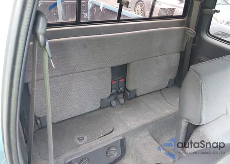 1996 Toyota Tacoma Xtracab из США, поврежденный, VIN 4TAVL52N7TZ110011